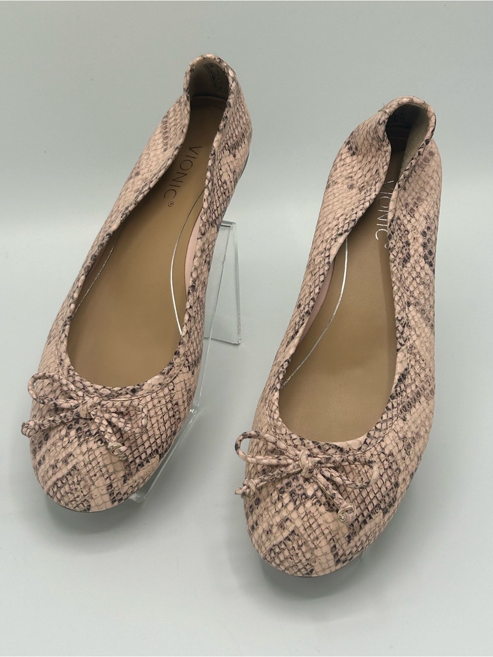 As new Size 6.5 Vionic Snake-Print Ballet Flats in Blush